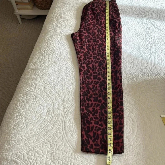 Leopard Print Long Pants Straight Leg Womens 10 Stretch Mob Wife Unique - Picture 13 of 17